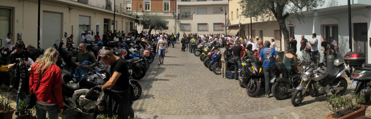 Parcheggio moto del Veneto Family Biker